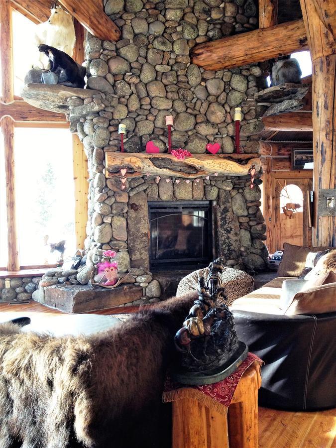 Mcdonald'S Ranch Lodge Gardiner Eksteriør bilde